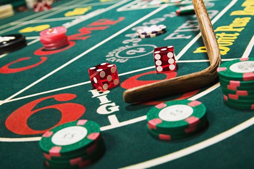 Role of Luck vs. Strategy in Online Slot Gambling Betting