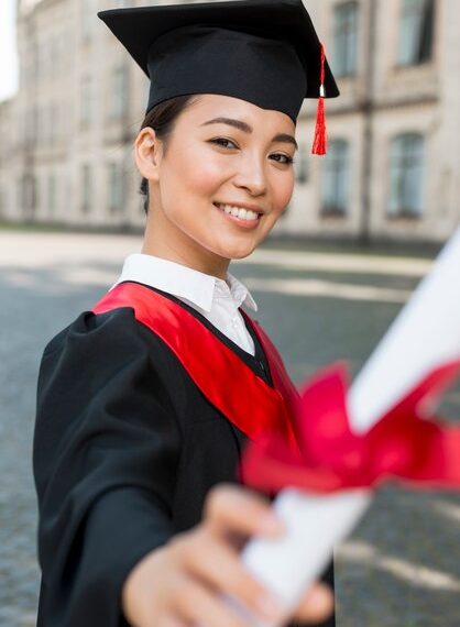 Exploring the Advantages of a Postgraduate Diploma